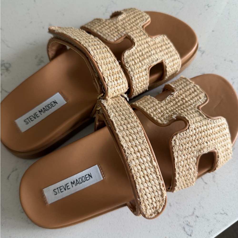 Steve Madden Mayven Sandals in Natural Raffia